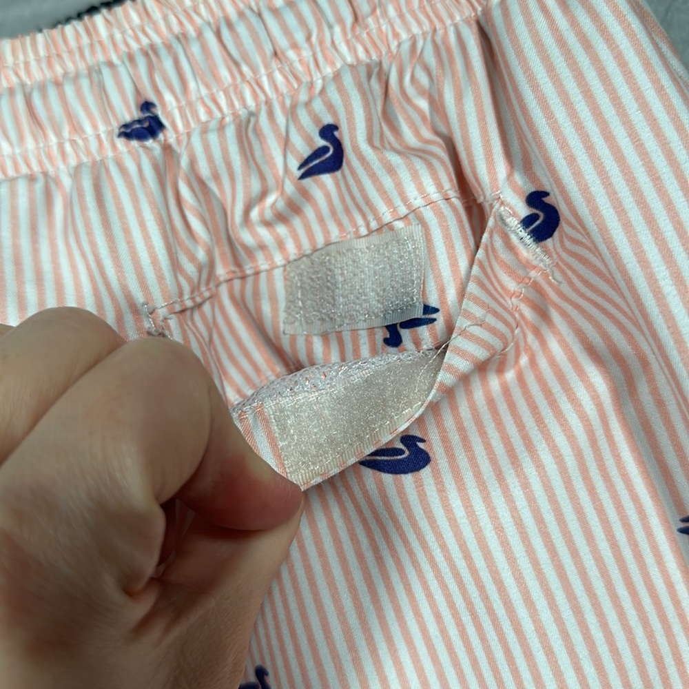 Spicy Tuna Pink Coral & White Striped Duck Print Men's Swim Trunks Size … - Picture 10 of 10